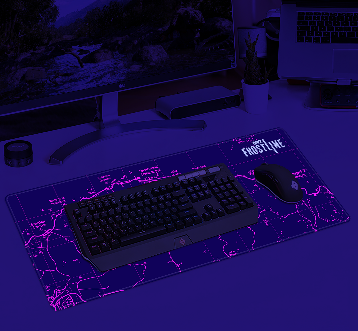 DAYZ FROSTLINE - UV GLOWING MOUSEMAT BIG | 800X340MM